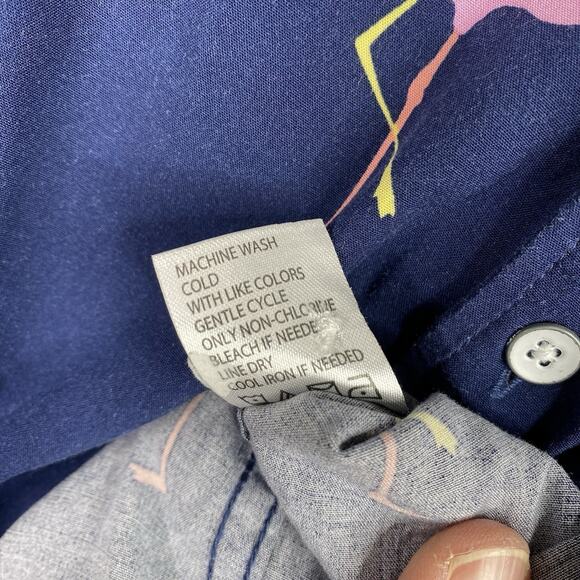 Free Planet Shirt Mens Sz L Blue Pink Flamingo Short Sleeve Button Up Graphic - Picture 8 of 9